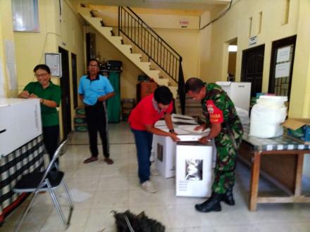Penerimaan Logistik Pemilihan Perbekel Periode 2019 - 2025 dari Dinas PMD Kabupaten Buleleng 